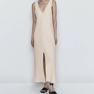 Massimo Dutti V Neck Knit dress cover up in ecru